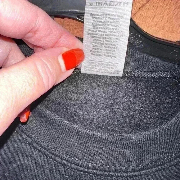 “I can do all things through Christ who strengthens me” Sweatshirt - Picture 5 of 6